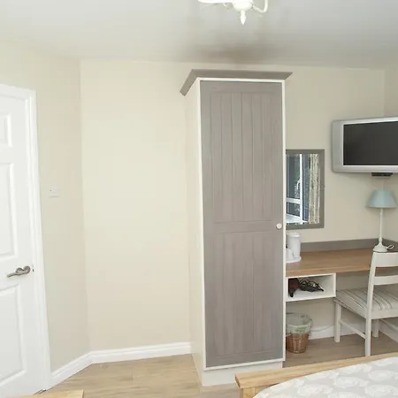 Bunlin Bay House * Milford