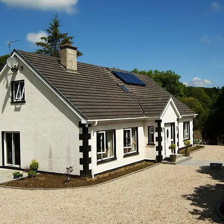 Bunlin Bay House Bed & Breakfast Milford