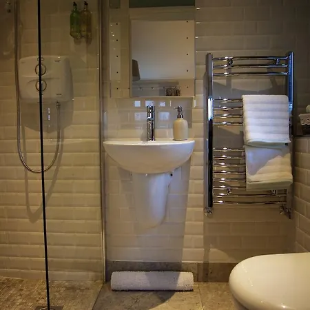 Bed & Breakfast Bunlin Bay House *