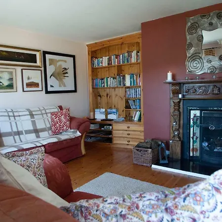 Bunlin Bay House Bed & Breakfast
